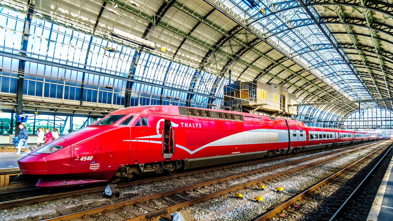 amsterdam to paris train