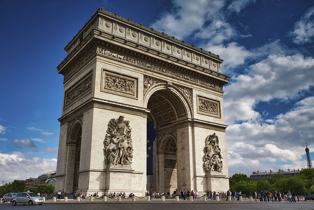 monumental triumphal arches in the world