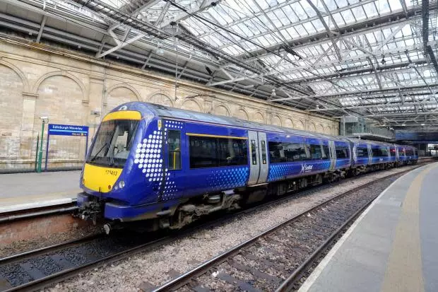 Edinburgh to Glasgow Train