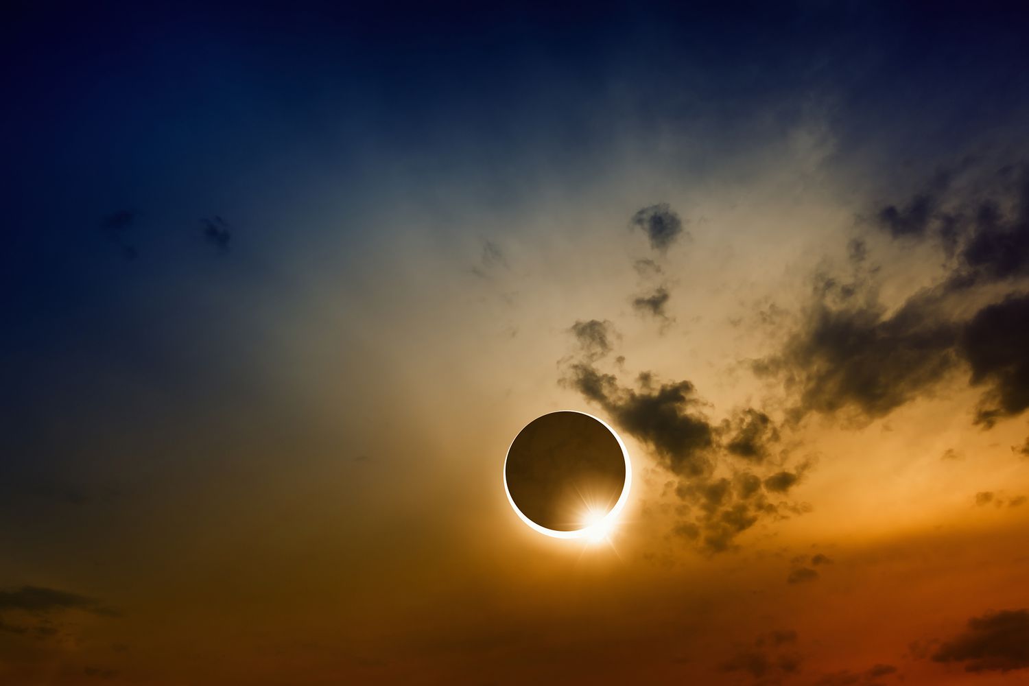 solar-eclipse COURTESY OF HOLLAND AMERICA LINE